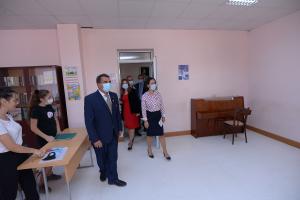 Le 16 septembre au Collège Technique d’État N4 de Gumri du Ministère de l’Éducation, de la Science, de la Culture et du Sport de la RA a eu lieu la cérémonie d’inauguration officielle de la cuisine et de la salle de divertissement pour jeunes